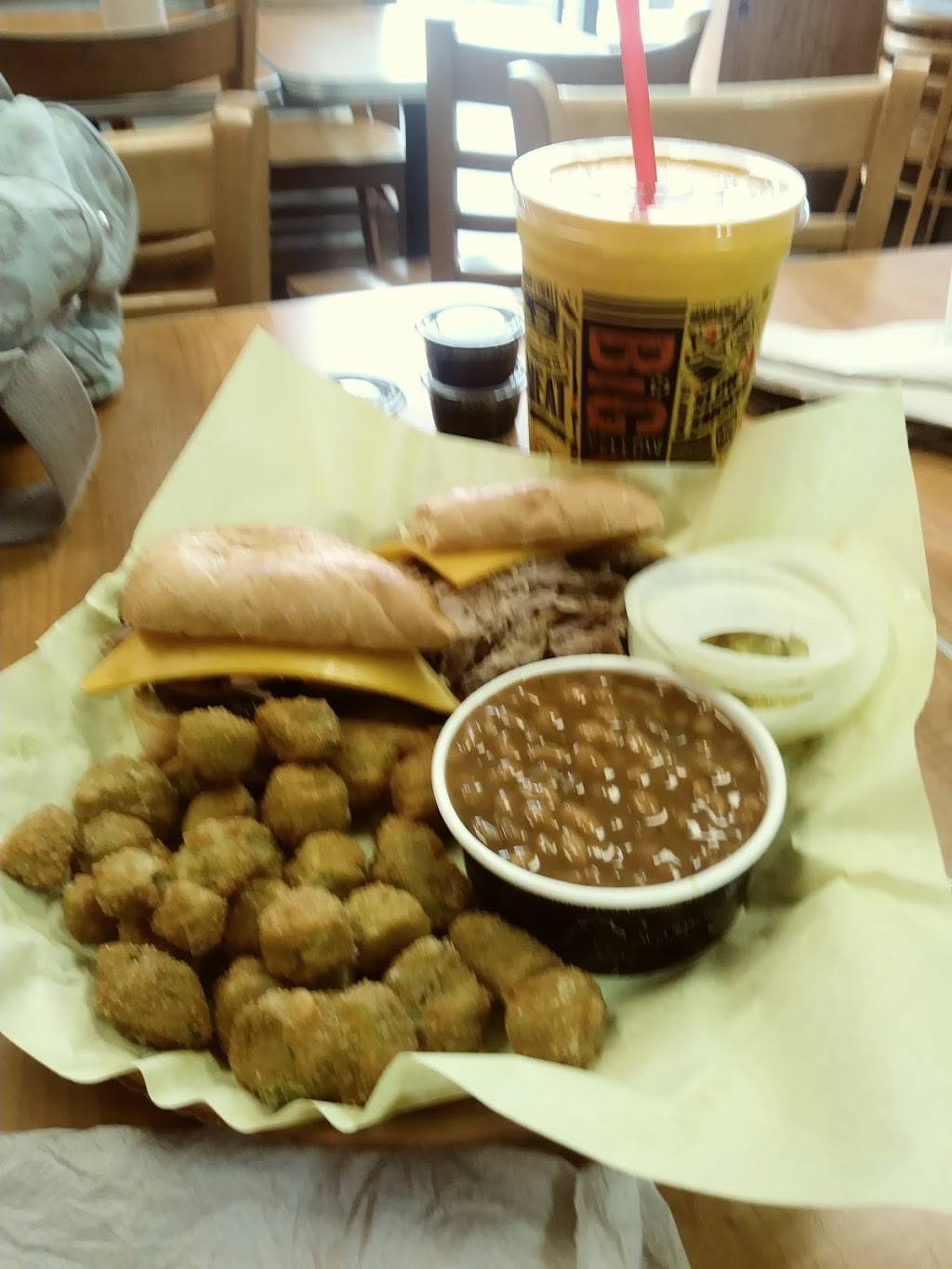 Dickeys Barbecue Pit | restaurant | 16391 Sierra Lakes Pkwy, Fontana, CA 92336, USA | 9093561295 OR +1 909-356-1295