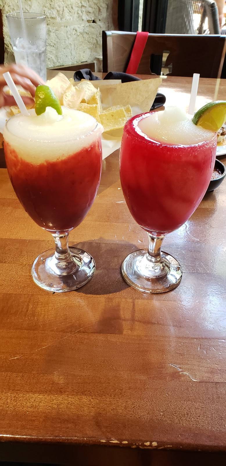 Iron Cactus Mexican Restaurant and Margarita Bar | restaurant | 200 River Walk Suite 100, San Antonio, TX 78205, USA | 2102249835 OR +1 210-224-9835