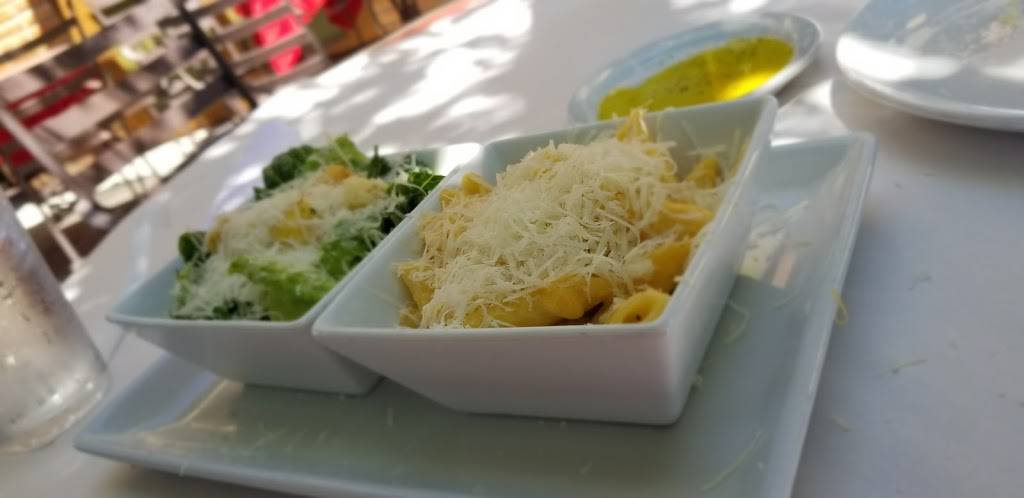 Romanos Macaroni Grill | restaurant | 5420 Pacific Ave, Stockton, CA 95207, USA | 2099517064 OR +1 209-951-7064