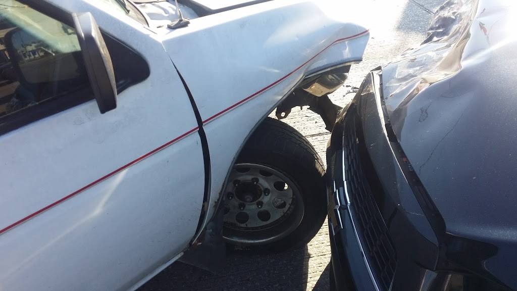 White Castle | restaurant | 2368 E 38th St, Indianapolis, IN 46218, USA | 3175419805 OR +1 317-541-9805