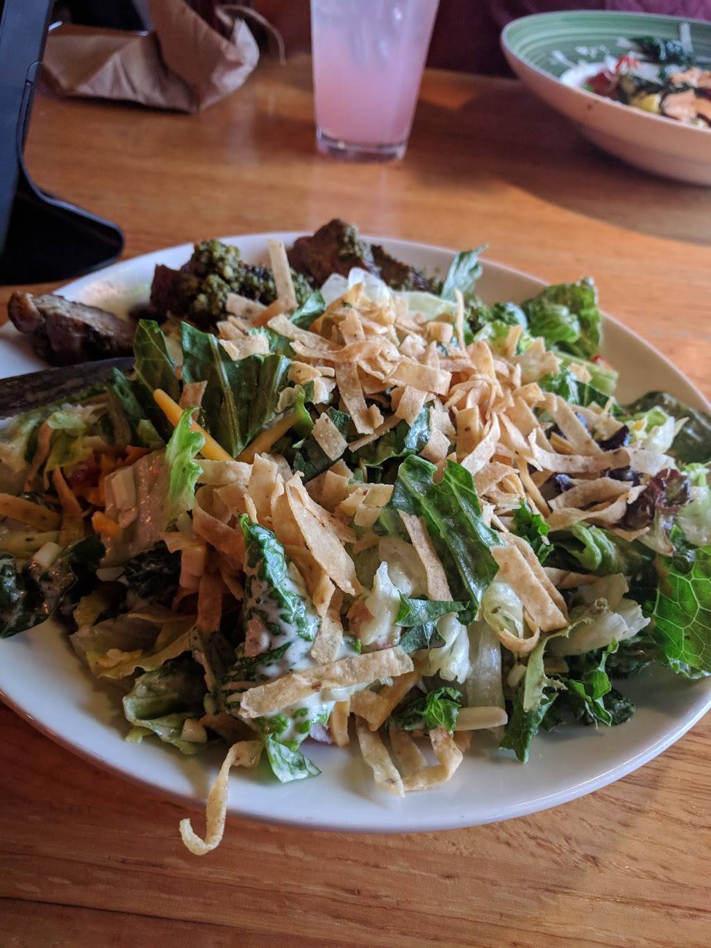 Applebees Grill + Bar | restaurant | 718 Hogan Rd, Bangor, ME 04401, USA | 2079905945 OR +1 207-990-5945