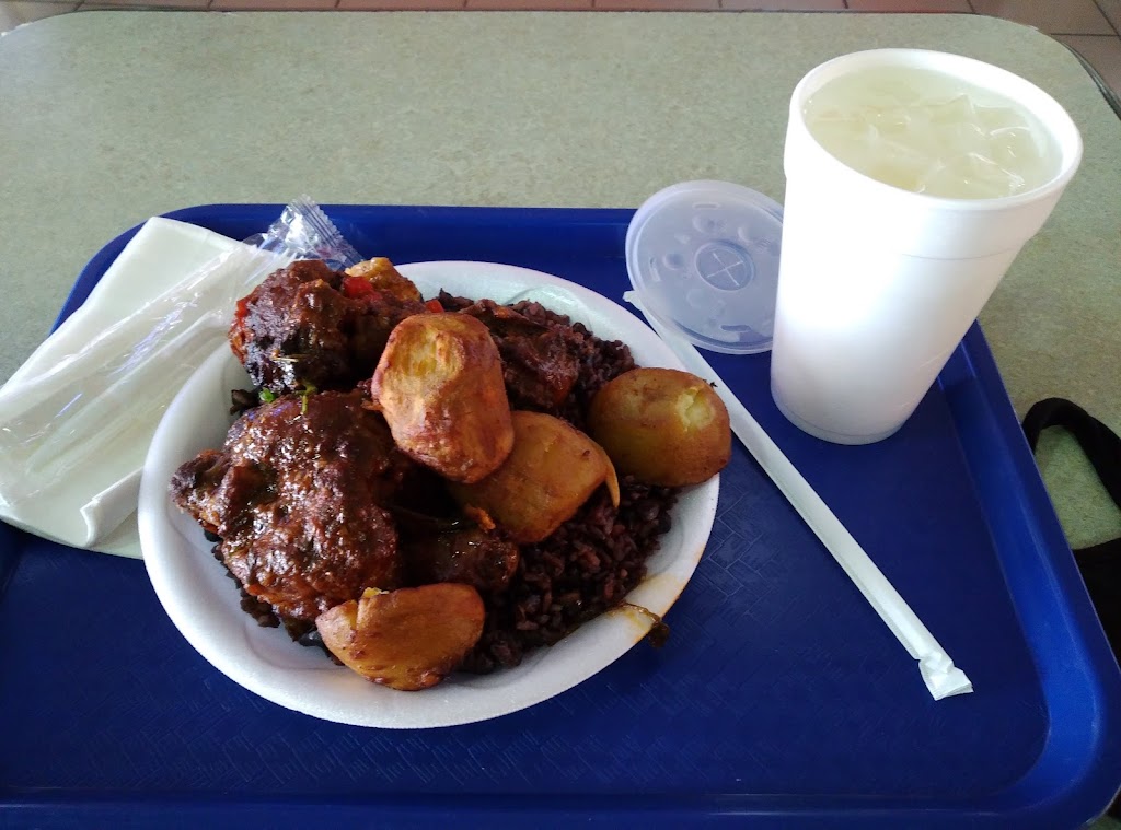 Cajios Cuban Cuisine | restaurant | 7795 W Flagler St, Miami, FL 33144, USA | 3052674904 OR +1 305-267-4904