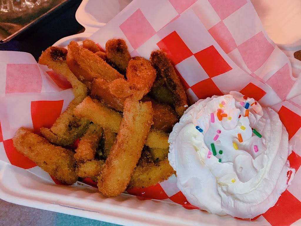 Big High Land | restaurant | 20911 Hwy 99, Lynnwood, WA 98036, USA | 4252489394 OR +1 425-248-9394