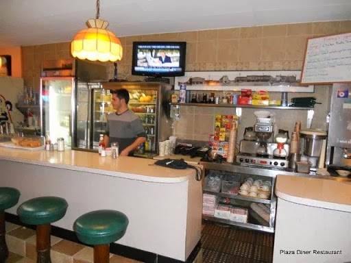 Plaza Restaurant | restaurant | 87 Railroad Ave, Greenwich, CT 06830, USA | 2036229260 OR +1 203-622-9260