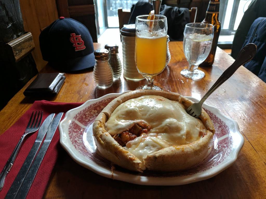 Chicago Pizza and Oven Grinder Company | restaurant | 2121 N Clark St, Chicago, IL 60614, USA | 7732482570 OR +1 773-248-2570