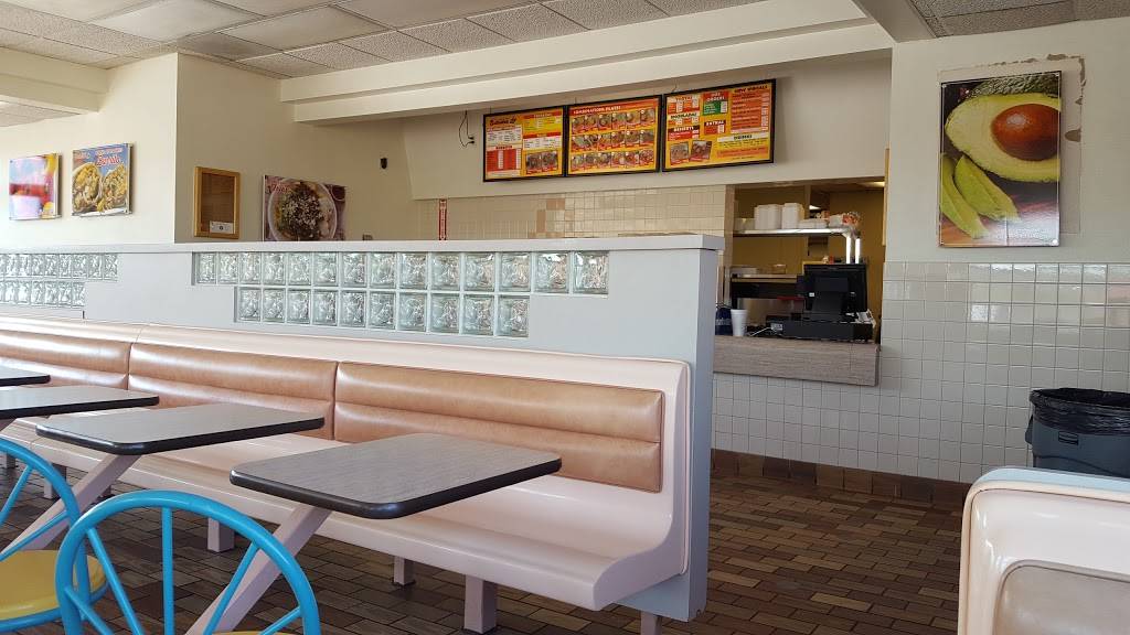 Eribertos Taco Shop | restaurant | 17225 E Shea Blvd, Fountain Hills, AZ 85268, USA | 4808372137 OR +1 480-837-2137