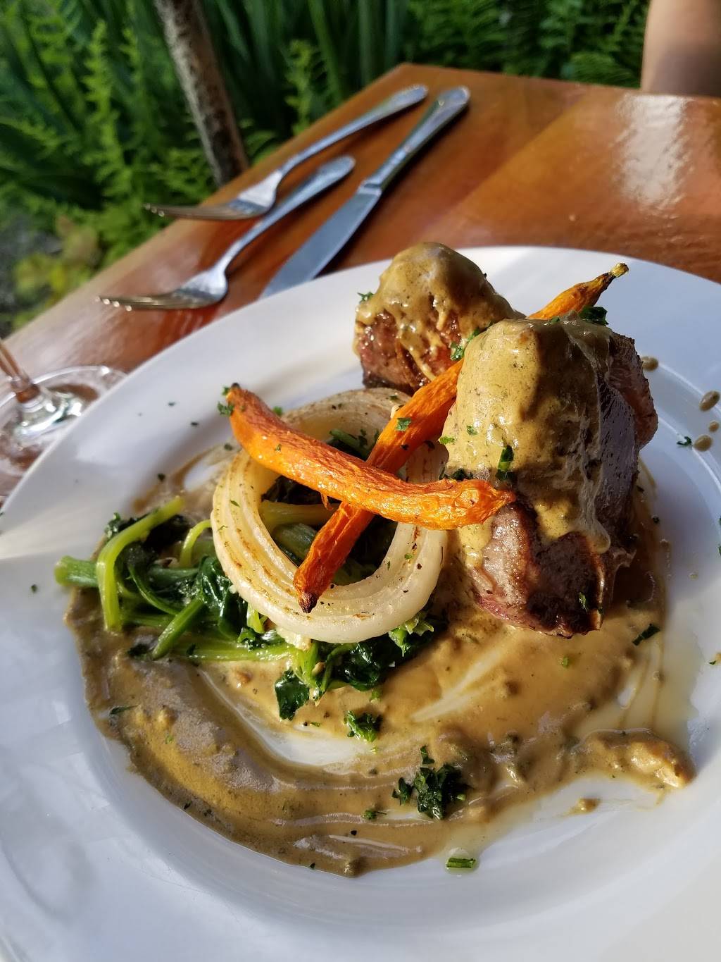 Loie Fullers | restaurant | 1455 Westminster St, Providence, RI 02909, USA | 4012734375 OR +1 401-273-4375