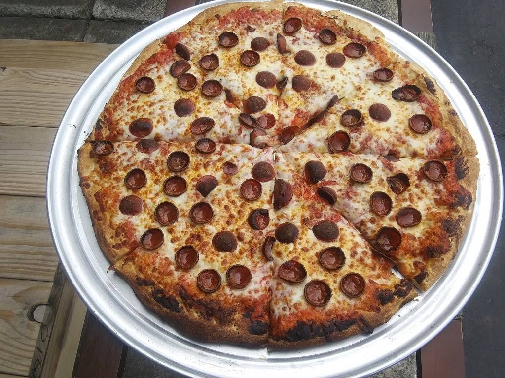 Buffalo Original | restaurant | 378 Hinds St, Tonawanda, NY 14150, USA | 7165265094 OR +1 716-526-5094