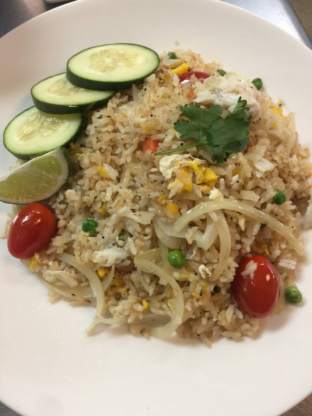 Thai Terrace | restaurant | 247 Edgewood Ave, Pittsburgh, PA 15218, USA | 4127310740 OR +1 412-731-0740