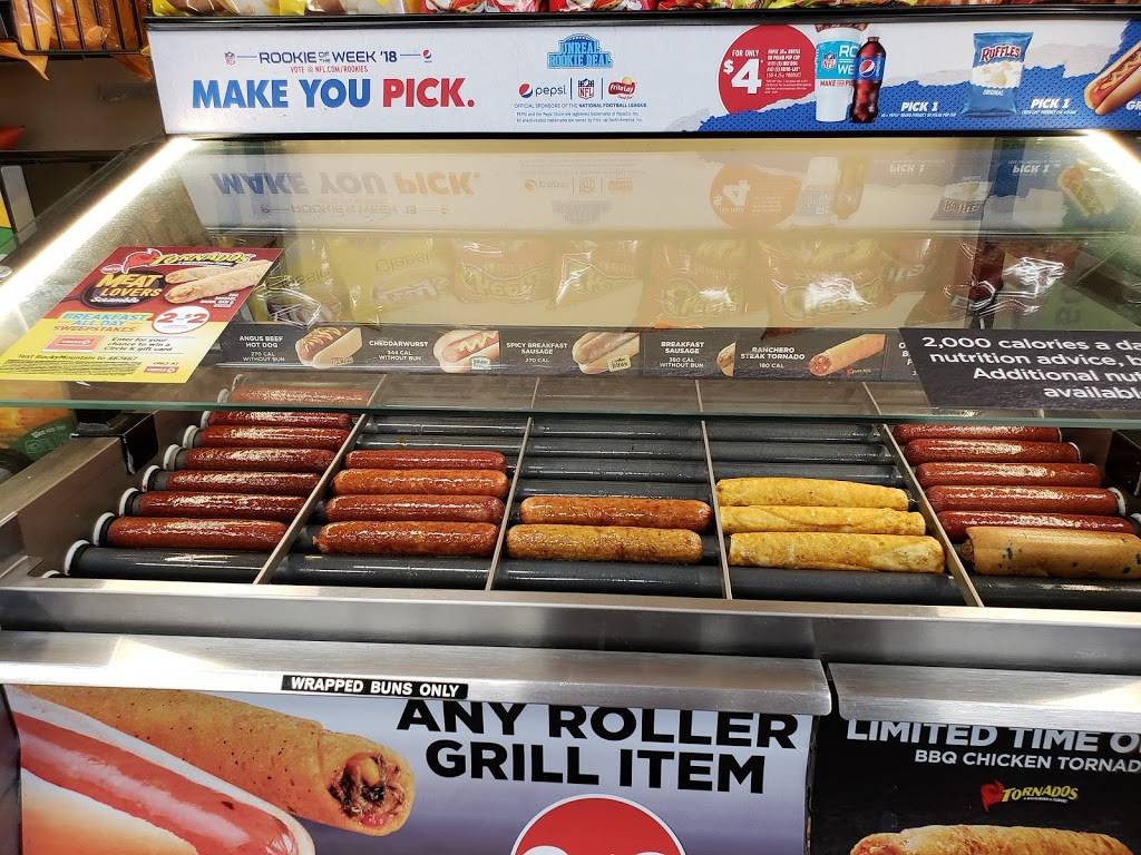 Corner Store | meal takeaway | 7960 Gateway Blvd E, El Paso, TX 79907, USA | 9155902956 OR +1 915-590-2956