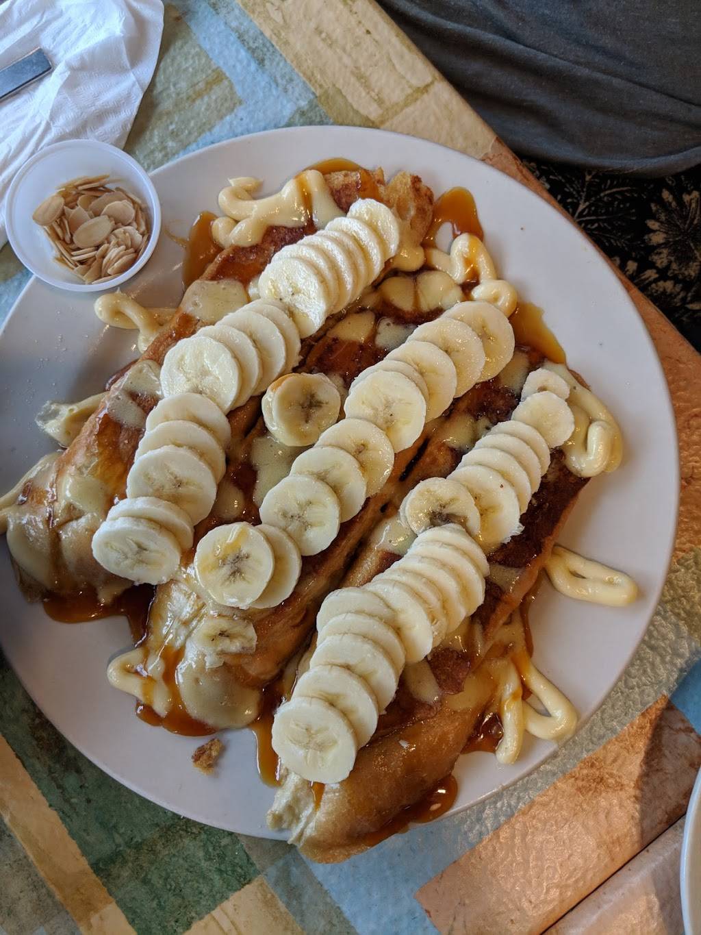 Stacks Pancakes of Hilton Head | restaurant | 2 Regency Pkwy, Hilton Head Island, SC 29928, USA | 8433413347 OR +1 843-341-3347