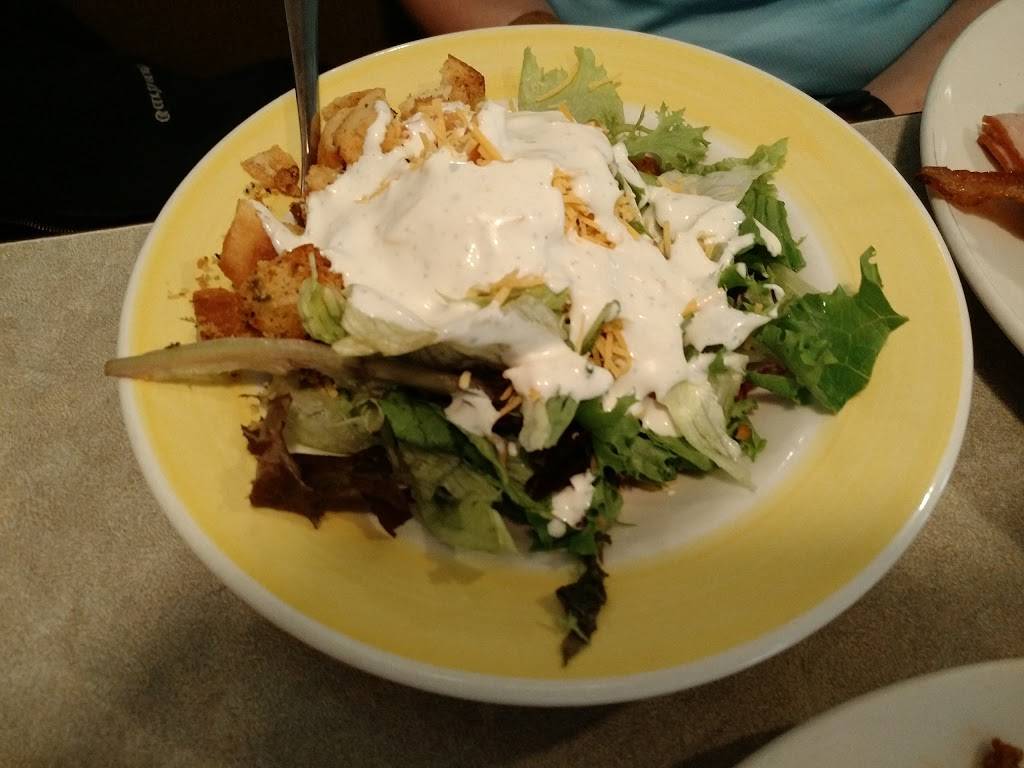 Chubbys | restaurant | 11331 Northwest Hwy Building #105, Dallas, TX 75238, USA | 2143486065 OR +1 214-348-6065