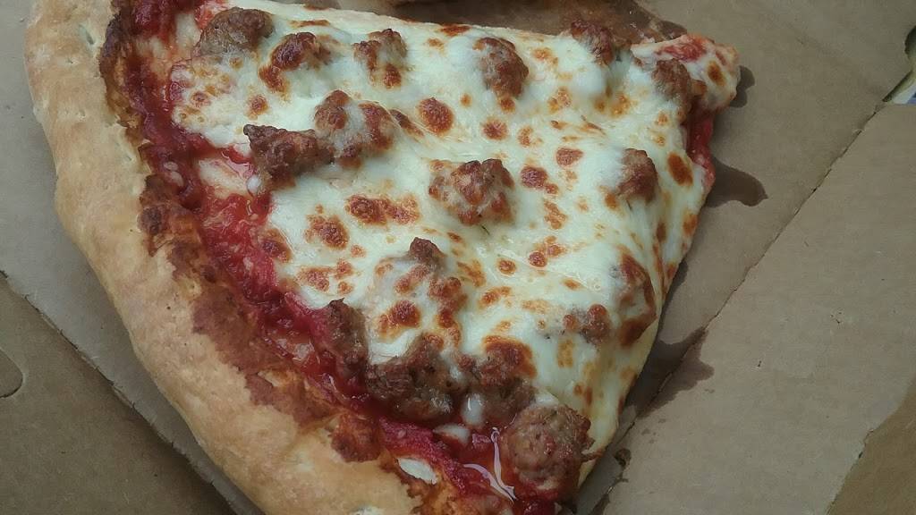 Roccos Pizza | restaurant | 192 W Gartner Rd #168, Naperville, IL 60540, USA | 6303698899 OR +1 630-369-8899