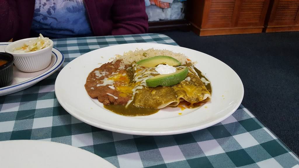 El Migueleno Restaurant | restaurant | 1066 Broadway Ave, Seaside, CA 93955, USA | 8318992199 OR +1 831-899-2199