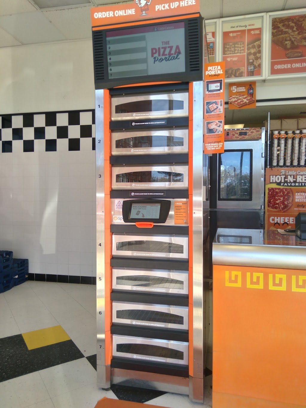 Little Caesars Pizza | meal delivery | 109 N Hervey St, Hope, AR 71801, USA | 8707225550 OR +1 870-722-5550