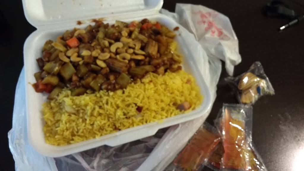 Yum Yum Express Chinese Restaurant | restaurant | 6877 Dorchester Rd # 1, Charleston, SC 29418, USA | 8437671828 OR +1 843-767-1828