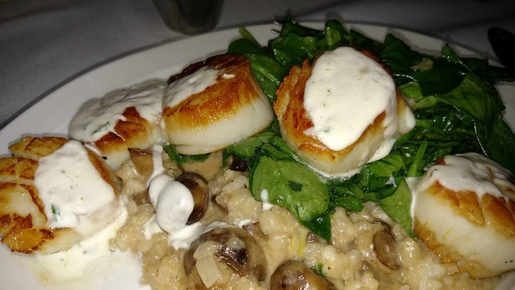 21 at the Frederick | restaurant | 940 4th Ave, Huntington, WV 25701, USA | 3045290222 OR +1 304-529-0222