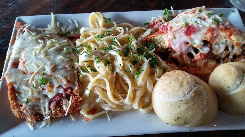 Santoras Pizza Pub & Grill | meal takeaway | 7800 Transit Rd, Williamsville, NY 14221, USA | 7166346000 OR +1 716-634-6000