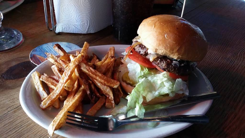 Freds North | cafe | 2730 Western Center Blvd, Fort Worth, TX 76131, USA | 8172320111 OR +1 817-232-0111