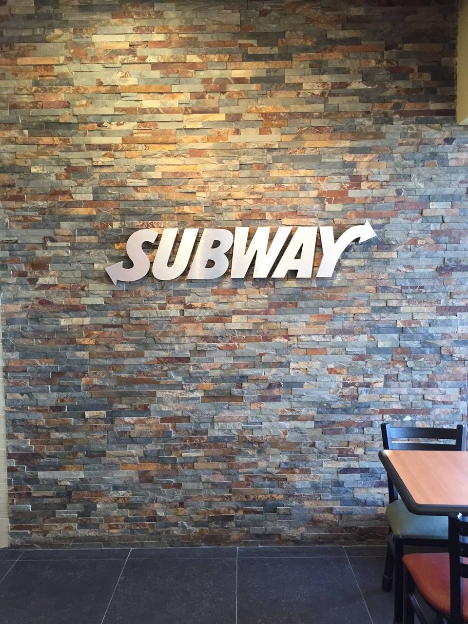 Subway | restaurant | 1857 Boulevard René-Laennec #109, Laval, QC H7M 5E2, Canada | 4509721818 OR +1 450-972-1818