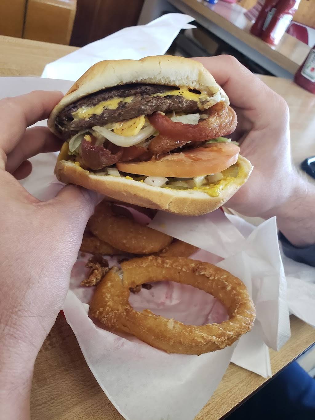 Dairy-Ette | restaurant | 9785 Ferguson Rd, Dallas, TX 75228, USA | 2143279983 OR +1 214-327-9983