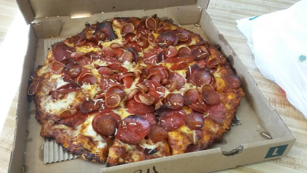 Round Table Pizza | meal delivery | 4098 East Ave, Livermore, CA 94550, USA | 9254432700 OR +1 925-443-2700