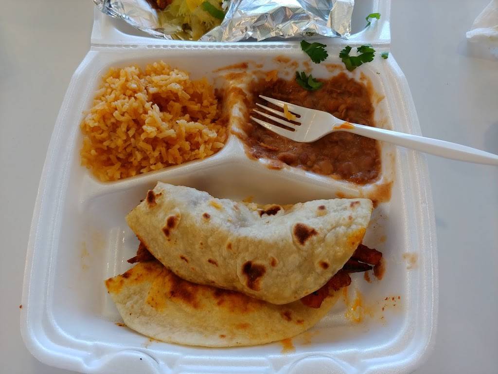 Dona Maria | restaurant | 2601 Navigation Blvd, Houston, TX 77003, USA | 7132243317 OR +1 713-224-3317