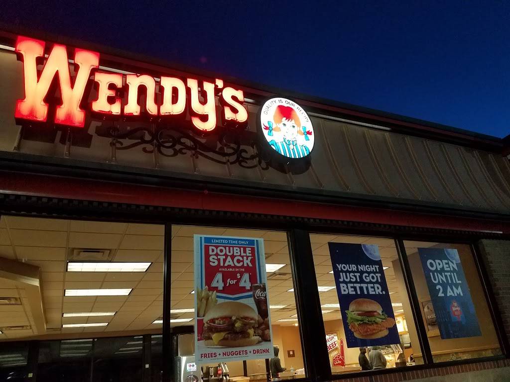 Wendys | restaurant | 6025 W 10th St, Indianapolis, IN 46224, USA | 3172400857 OR +1 317-240-0857