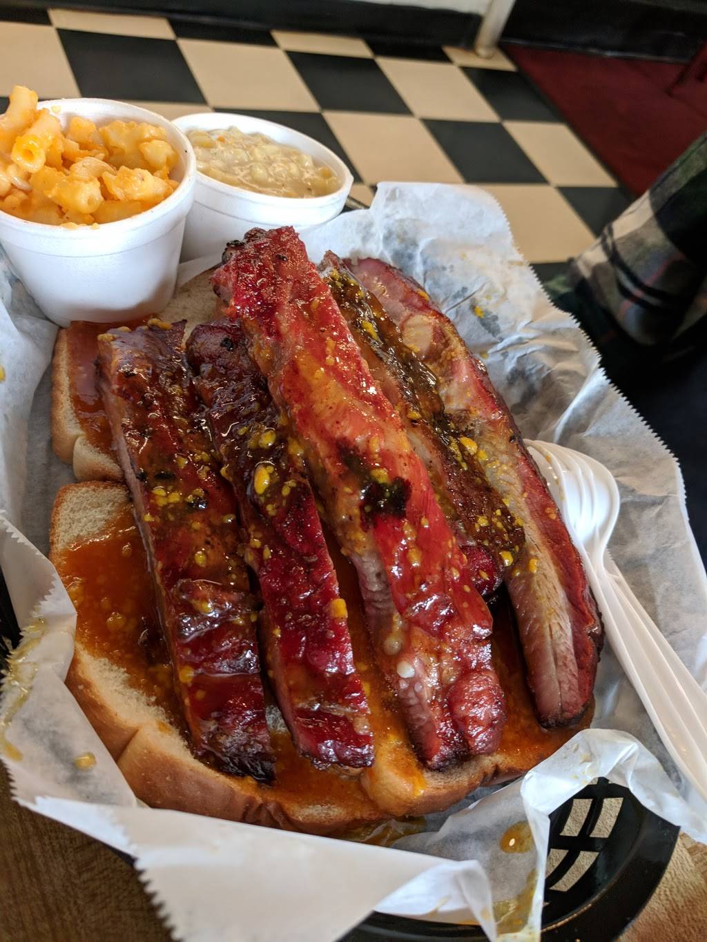 Brown Bag | restaurant | 9425 Jones Rd, Northport, AL 35473, USA | 2053330970 OR +1 205-333-0970