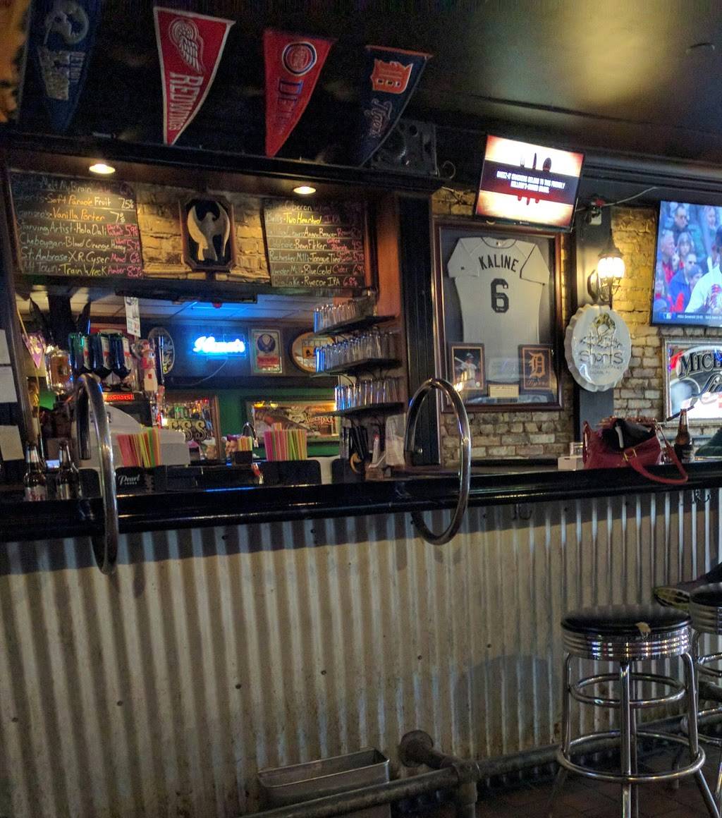 Bird Bar & Grill | restaurant | 223 S Main St, Mt Pleasant, MI 48858, USA | 9897722493 OR +1 989-772-2493