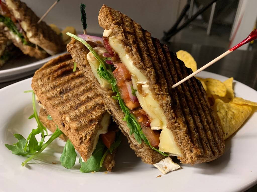 Progression Brewing Company | restaurant | 9 Pearl St, Northampton, MA 01060, USA | 4133413517 OR +1 413-341-3517