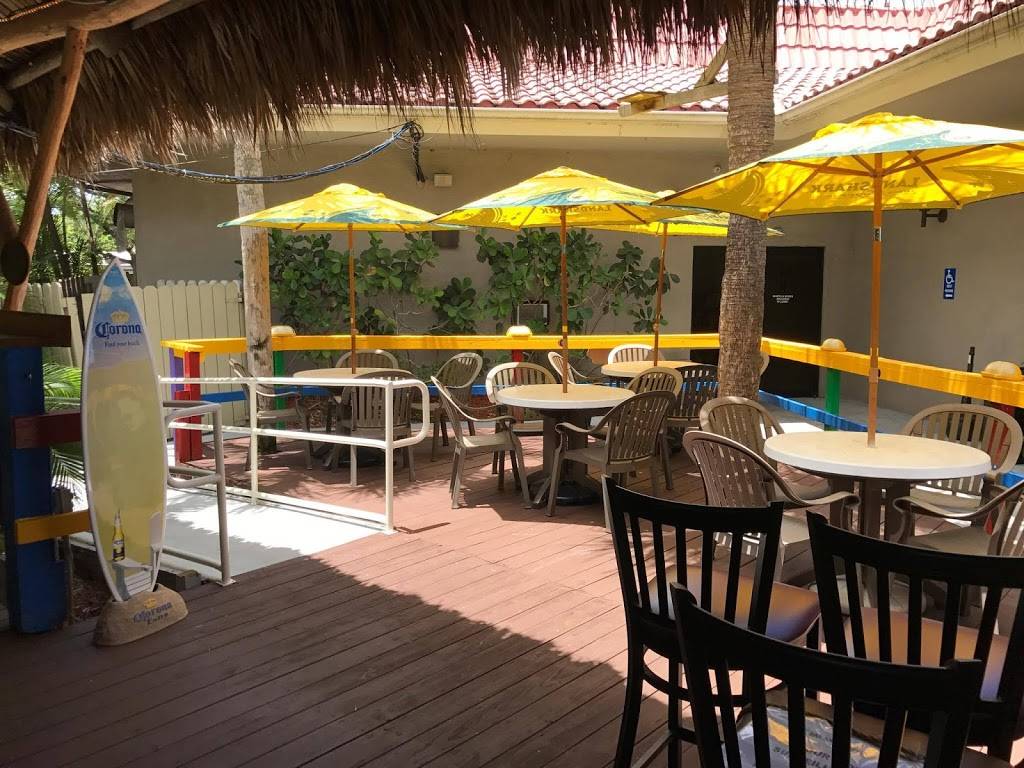 The Tipsy Parrot | restaurant | 1200 SE Federal Hwy, Stuart, FL 34994, USA | 7722669689 OR +1 772-266-9689