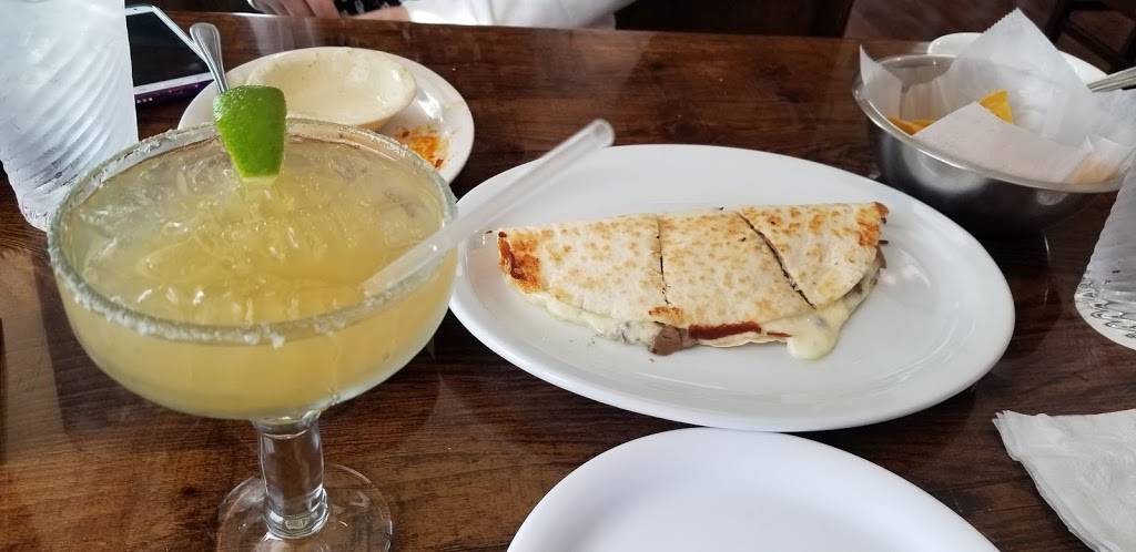 Don Bonachon Mexican Bar & Grill | restaurant | 4369 Suwanee Dam Rd #105, Suwanee, GA 30024, USA | 7703686833 OR +1 770-368-6833