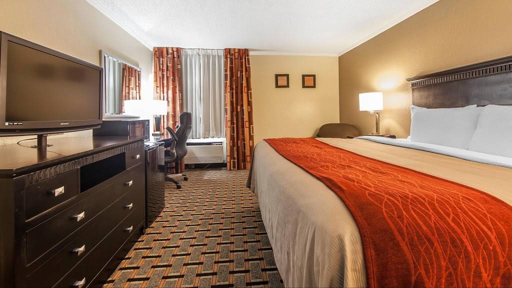 Comfort Inn & Suites | restaurant | 107 Interstate Dr NW, Cleveland, TN 37312, USA | 4232440138 OR +1 423-244-0138