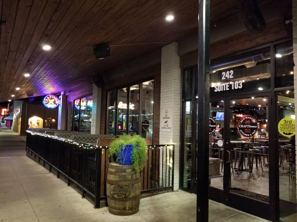 CRAFThouse Kitchen & Tap | restaurant | 242 N LBJ Dr ste 101, San Marcos, TX 78666, USA | 5126676700 OR +1 512-667-6700