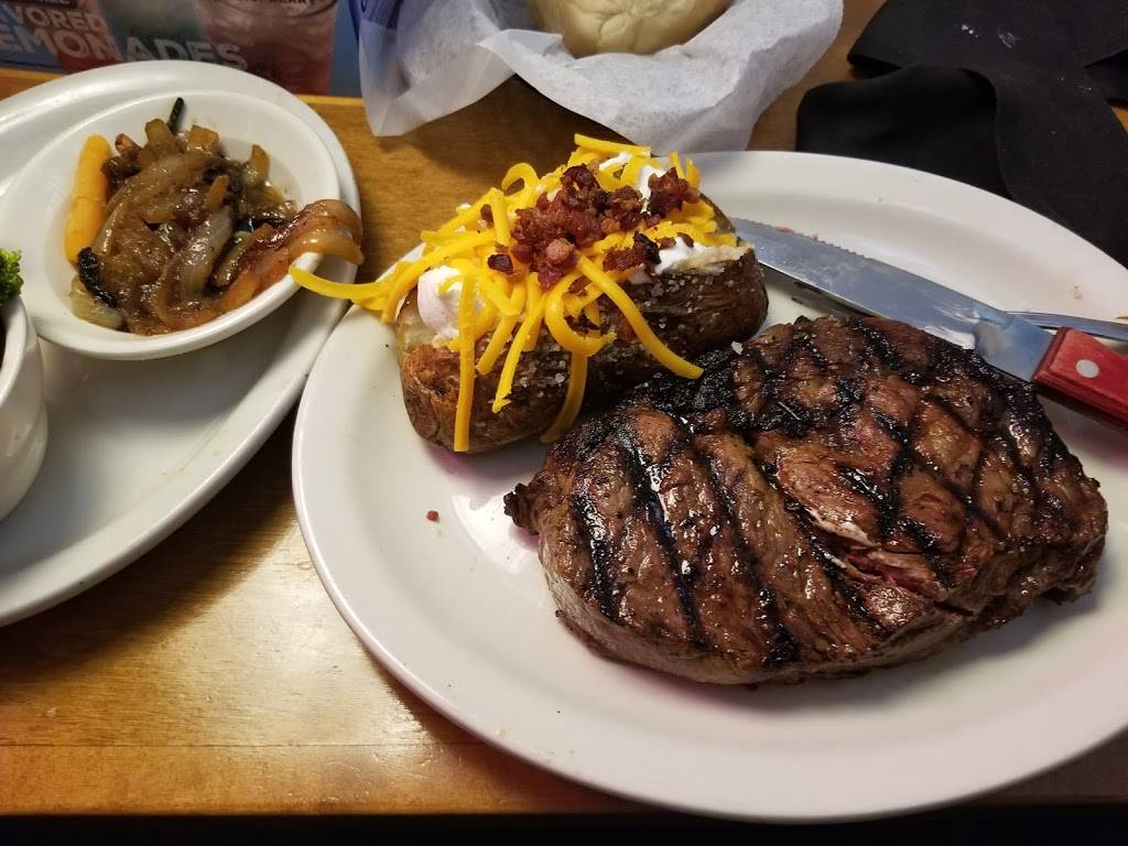 Texas Roadhouse | restaurant | 6130 College Dr, Suffolk, VA 23435, USA | 7574848979 OR +1 757-484-8979