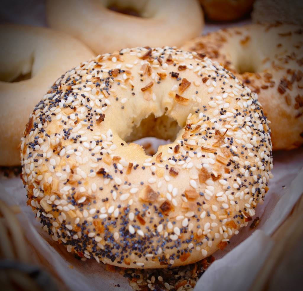 Jocelyn & Cintas Bake Shop - Catering Wedding Cakes - Donuts Co | bakery | 150 Main St, Newport, VT 05855, USA | 8023344034 OR +1 802-334-4034