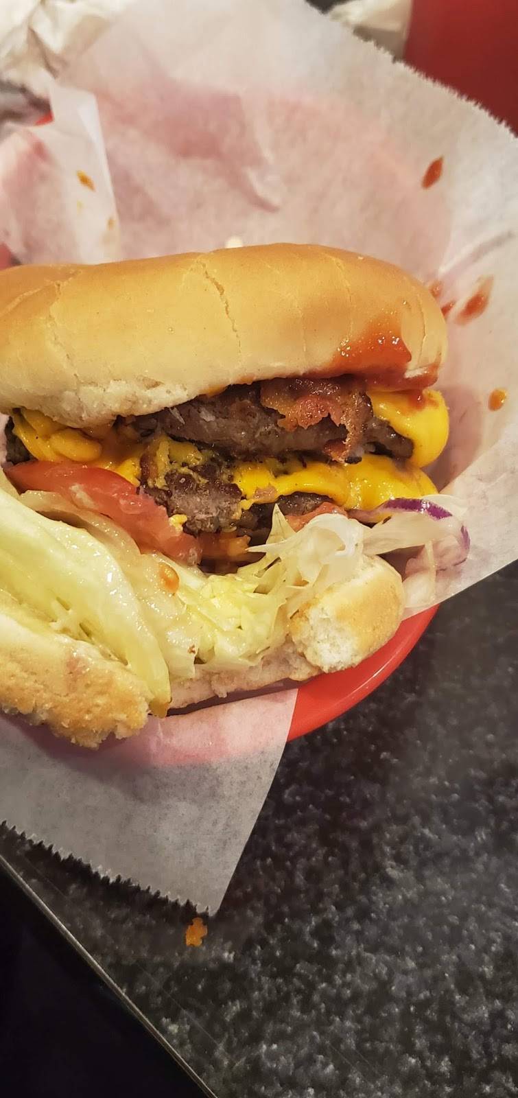 Vernon Street Grill and Deli | restaurant | 211 Vernon St, Roseville, CA 95678, USA | 9167890145 OR +1 916-789-0145