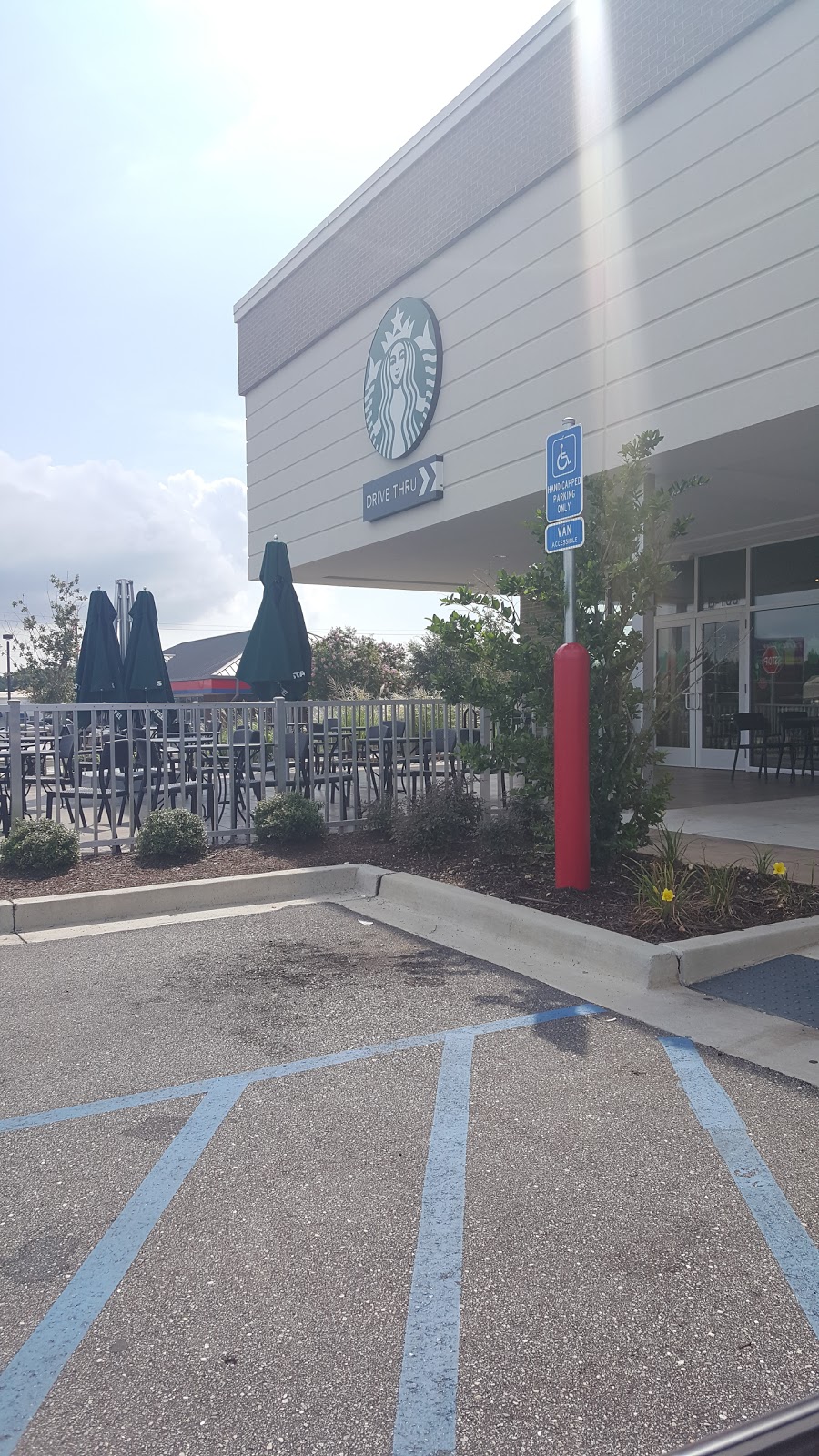 Starbucks | cafe | 3075 Government Blvd Suite B100, Mobile, AL 36606, USA | 2514213831 OR +1 251-421-3831