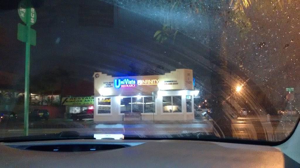 Pizza Hut | meal delivery | 6500 SW 8th St, Miami, FL 33144, USA | 3052671000 OR +1 305-267-1000