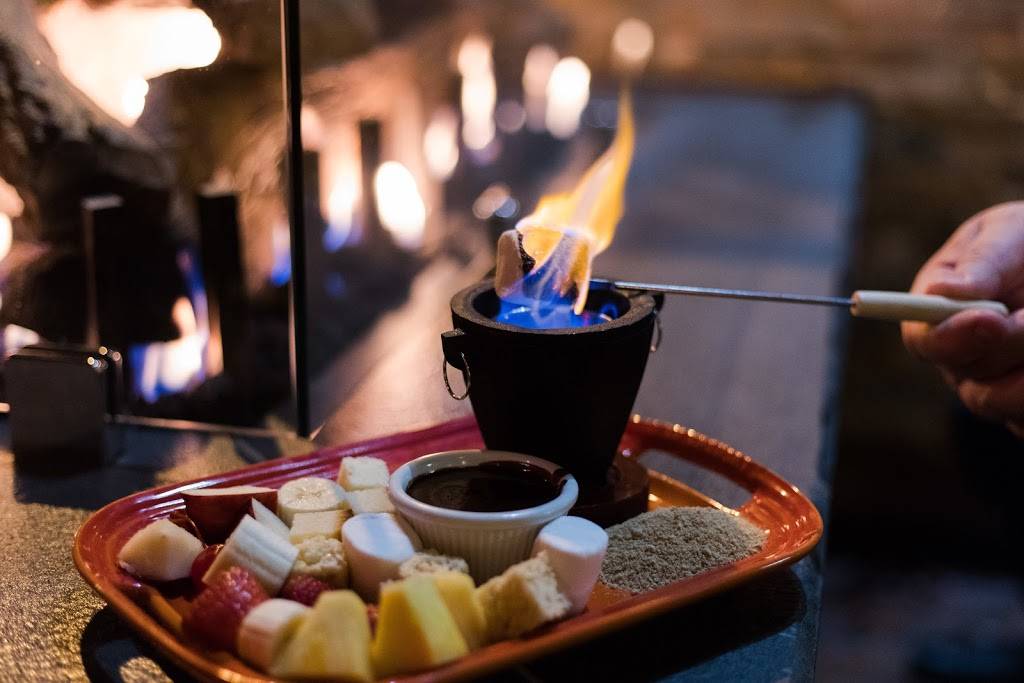 Gejas Cafe | restaurant | 340 W Armitage Ave, Chicago, IL 60614, USA | 7732819101 OR +1 773-281-9101