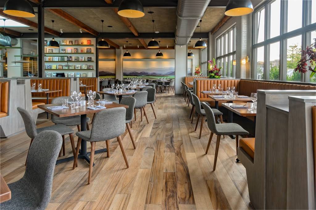 Redd | restaurant | 24 Winthrop St, Rochester, NY 14607, USA | 5854837333 OR +1 585-483-7333