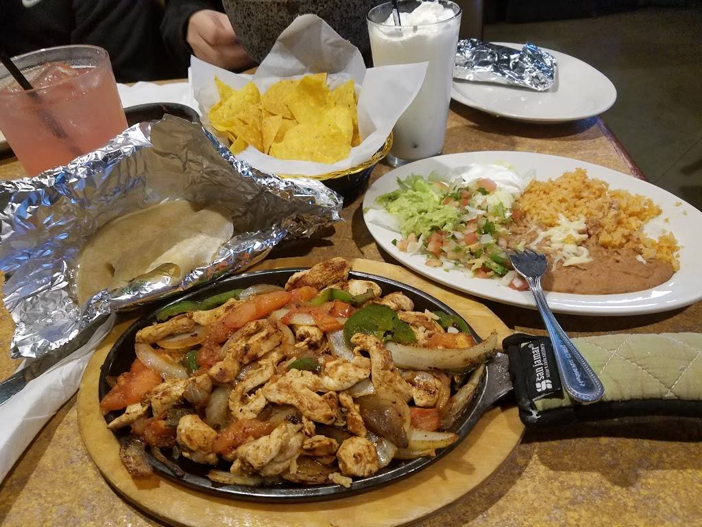 El Molcajete Mexican Restaurant | restaurant | 1706 Kirby St, Springfield, TN 37172, USA | 6153829200 OR +1 615-382-9200