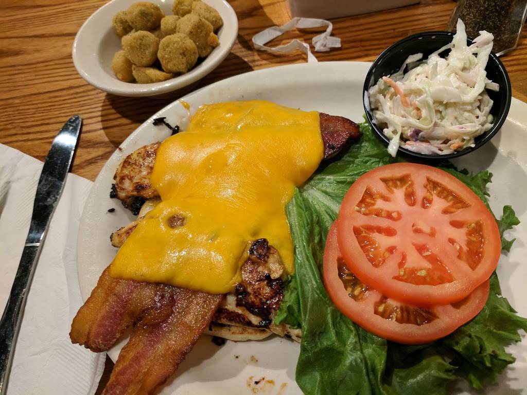 Cracker Barrel Old Country Store | restaurant | 5205 Detroit Rd, Sheffield Lake, OH 44054, USA | 4409347777 OR +1 440-934-7777