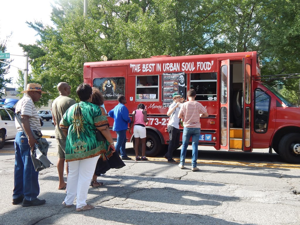 Big Mamas Kitchen & Catering LLC | restaurant | 135 N Kedzie Ave, Chicago, IL 60612, USA | 7732341057 OR +1 773-234-1057