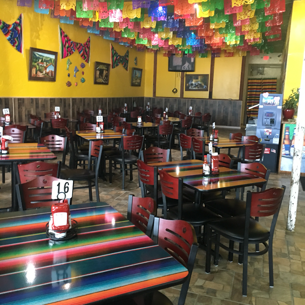 Mariscos Casa Del Pollo Dos | restaurant | 348 San Juan Grade Rd, Salinas, CA 93906, USA | 8314434010 OR +1 831-443-4010