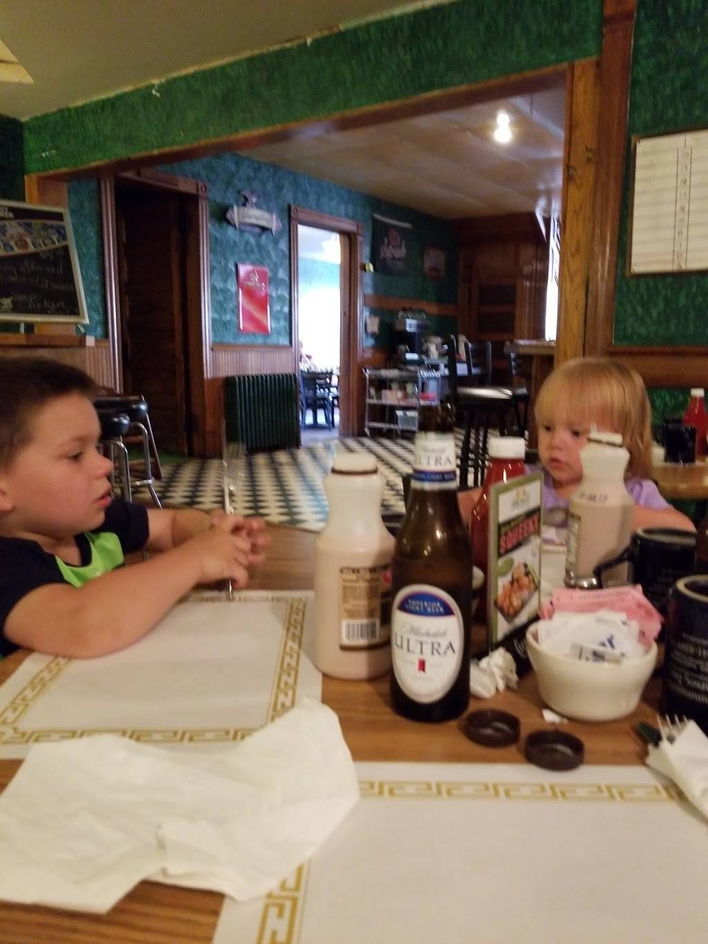 Szymanski Bar & Restaurant | restaurant | 129 S Fraley St, Kane, PA 16735, USA | 8148371038 OR +1 814-837-1038