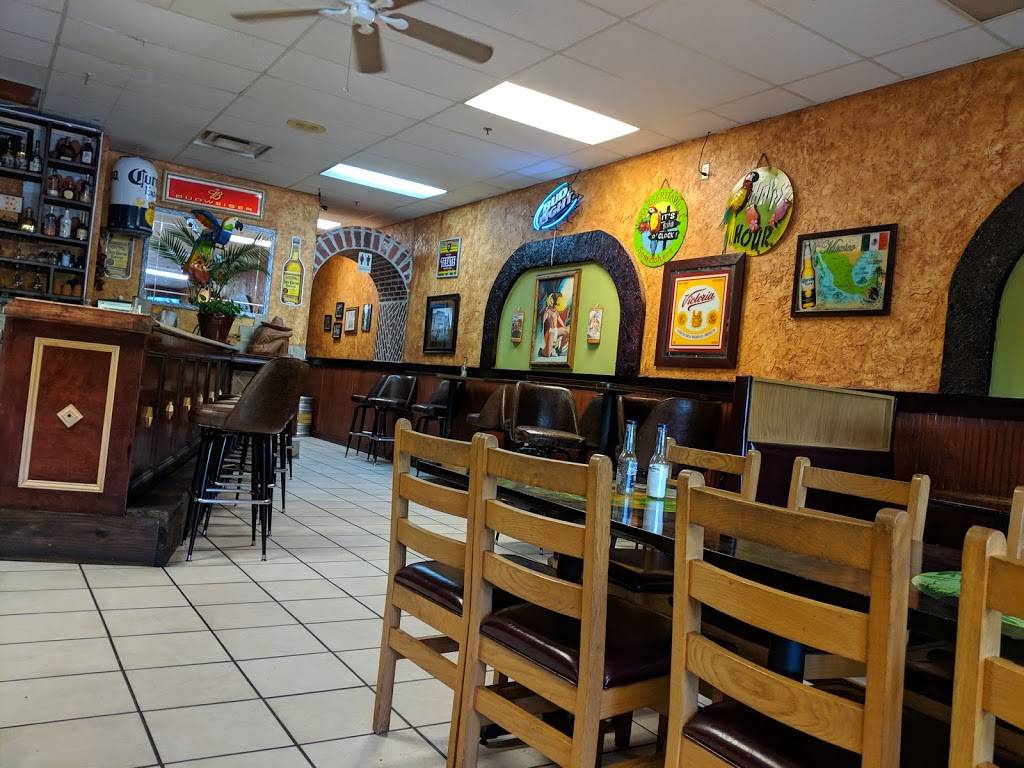 Guacamayas | restaurant | 63 E Thompson Ln #100, Nashville, TN 37211, USA | 6153323551 OR +1 615-332-3551