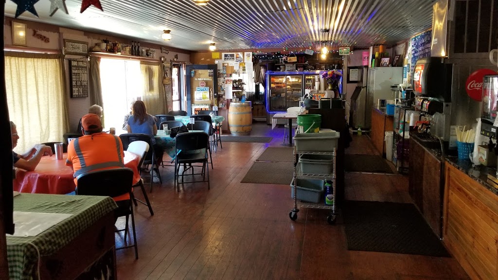 Barrys Den @ Texas Creek | restaurant | 27077 US-50, Cotopaxi, CO 81223, USA | 7192753275 OR +1 719-275-3275