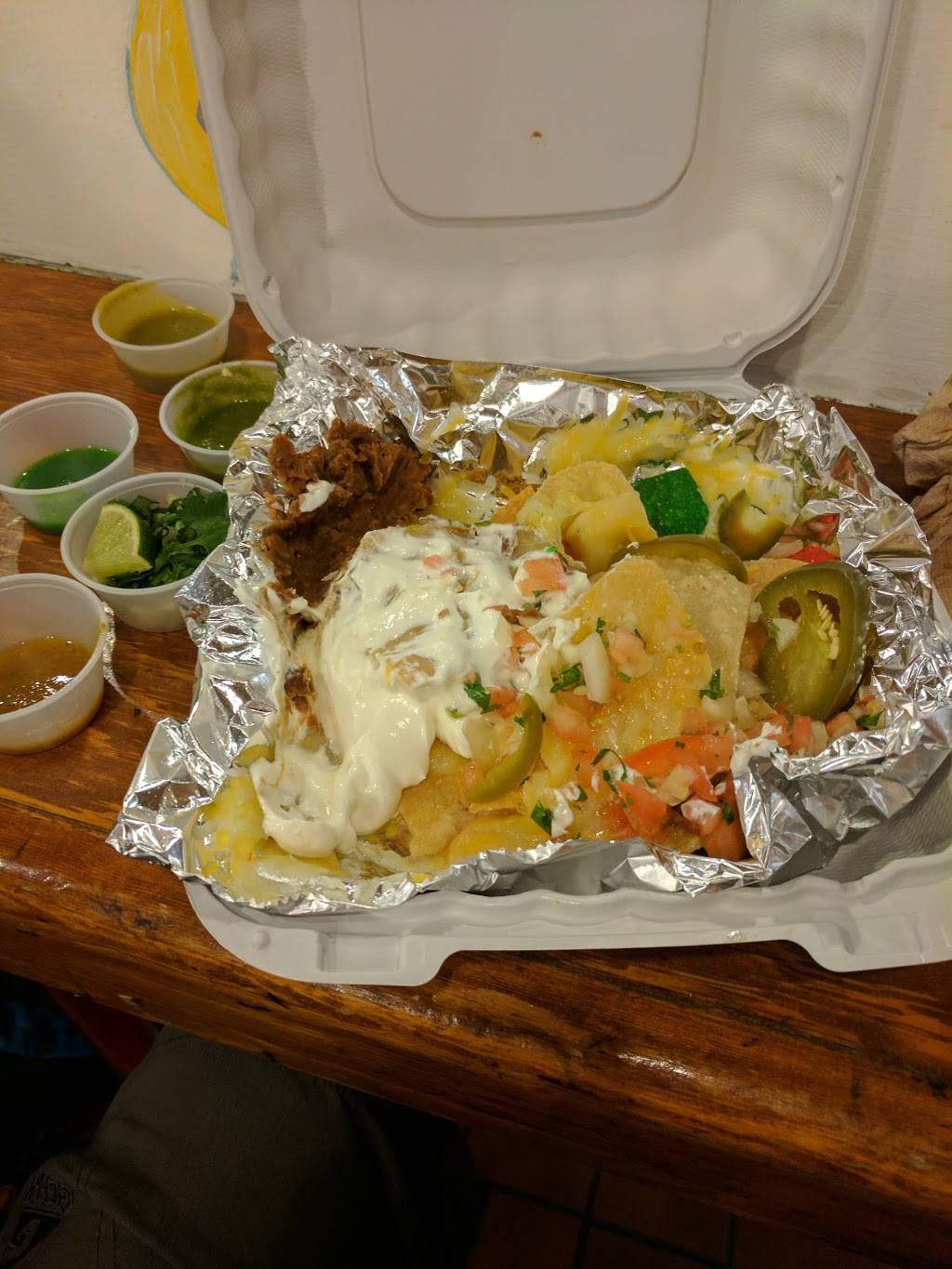 Burrito Brothers of Capitol Hill | restaurant | 205 Pennsylvania Ave SE, Washington, DC 20003, USA | 2025436835 OR +1 202-543-6835